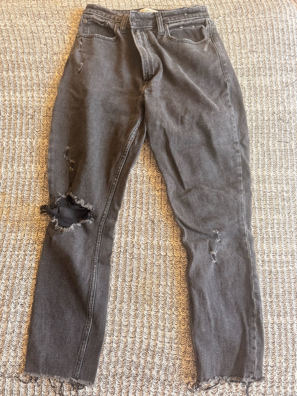 Abercrombie & Fitch Distressed Black Women’s Jeans